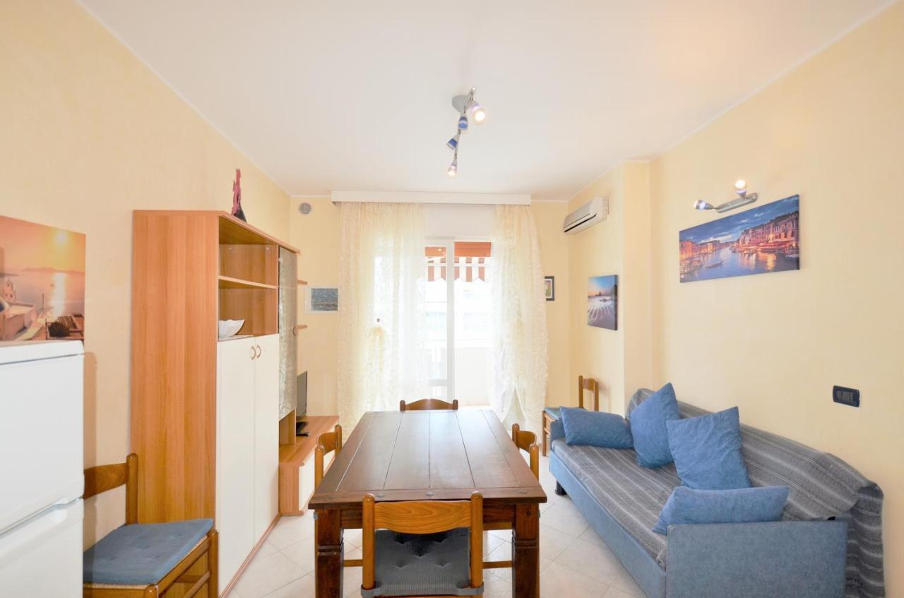 Magica Immobiliare - Doge 22 Apartment Lido di Jesolo Exterior photo